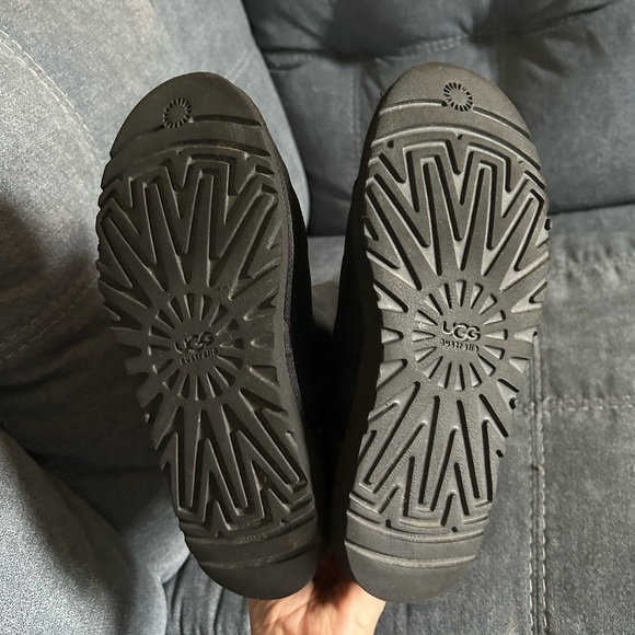 UGG Classic Black Boots - Picture 2 of 9